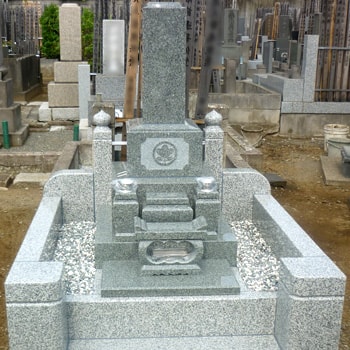 アーバングレー和型墓石の建立例